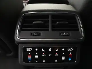 Vehicle image thumbnail, number 15