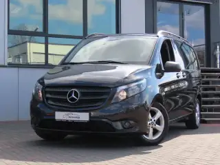 Vehicle image thumbnail, number 3