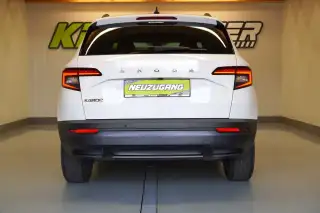 Vehicle image thumbnail, number 5