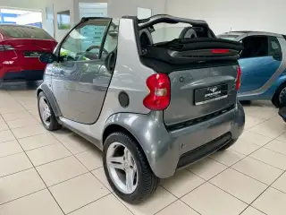Vehicle image thumbnail, number 4