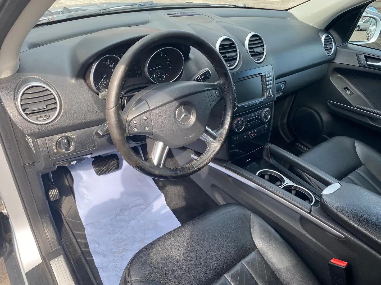 Vehicle image, number 7