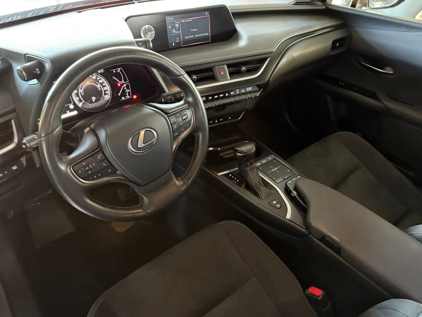 Vehicle image, number 7