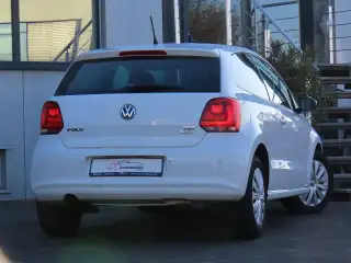Vehicle image thumbnail, number 6