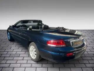 Vehicle image thumbnail, number 4