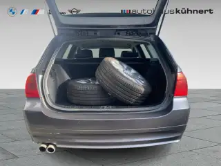 Vehicle image thumbnail, number 7