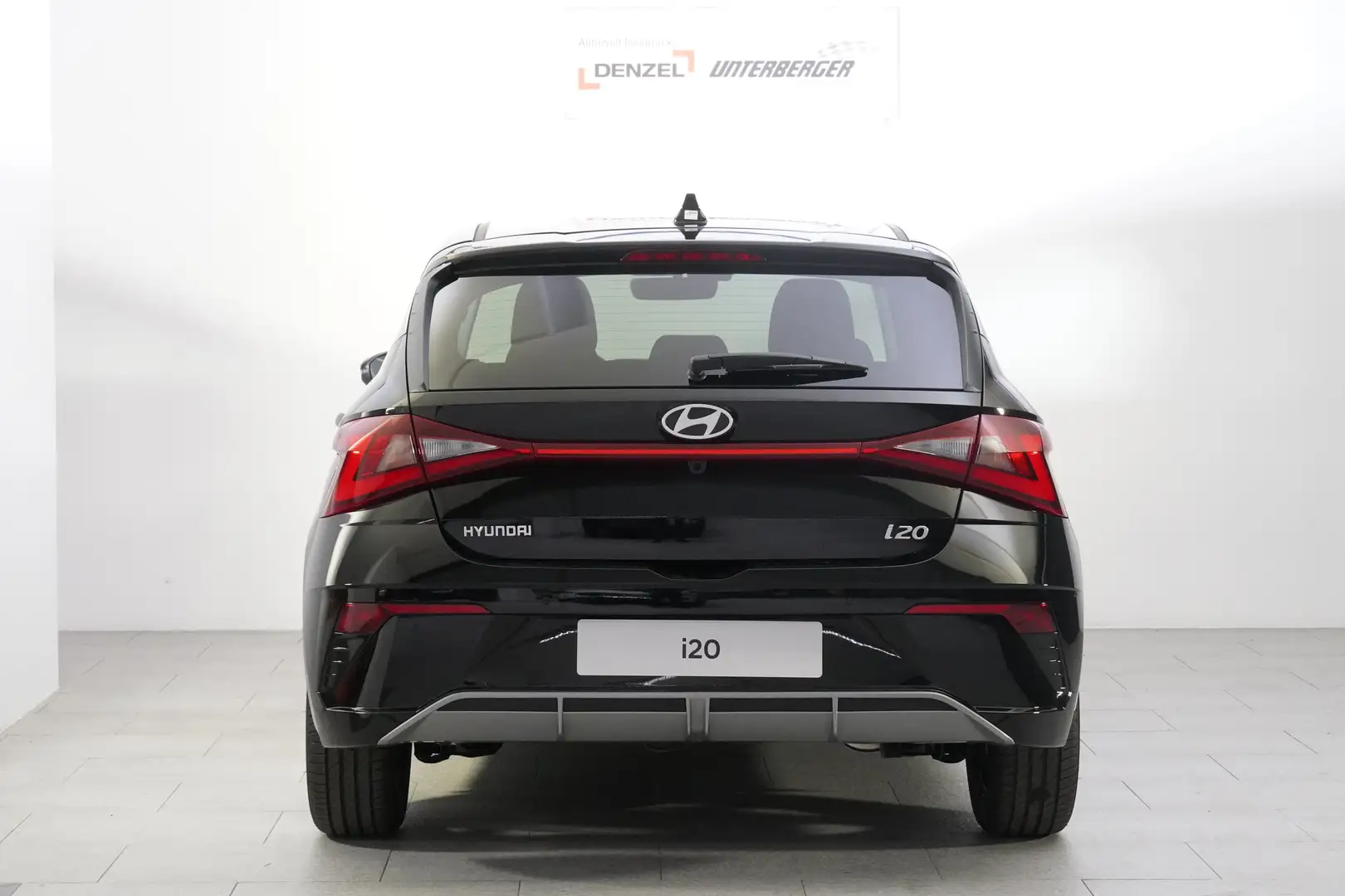 Vehicle image, number 9