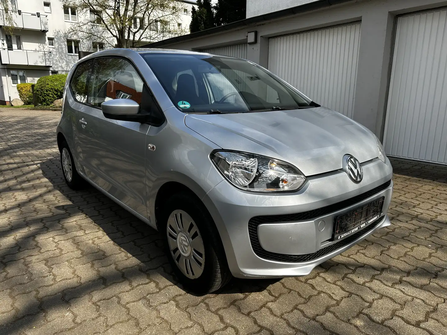 Vehicle image, number 9