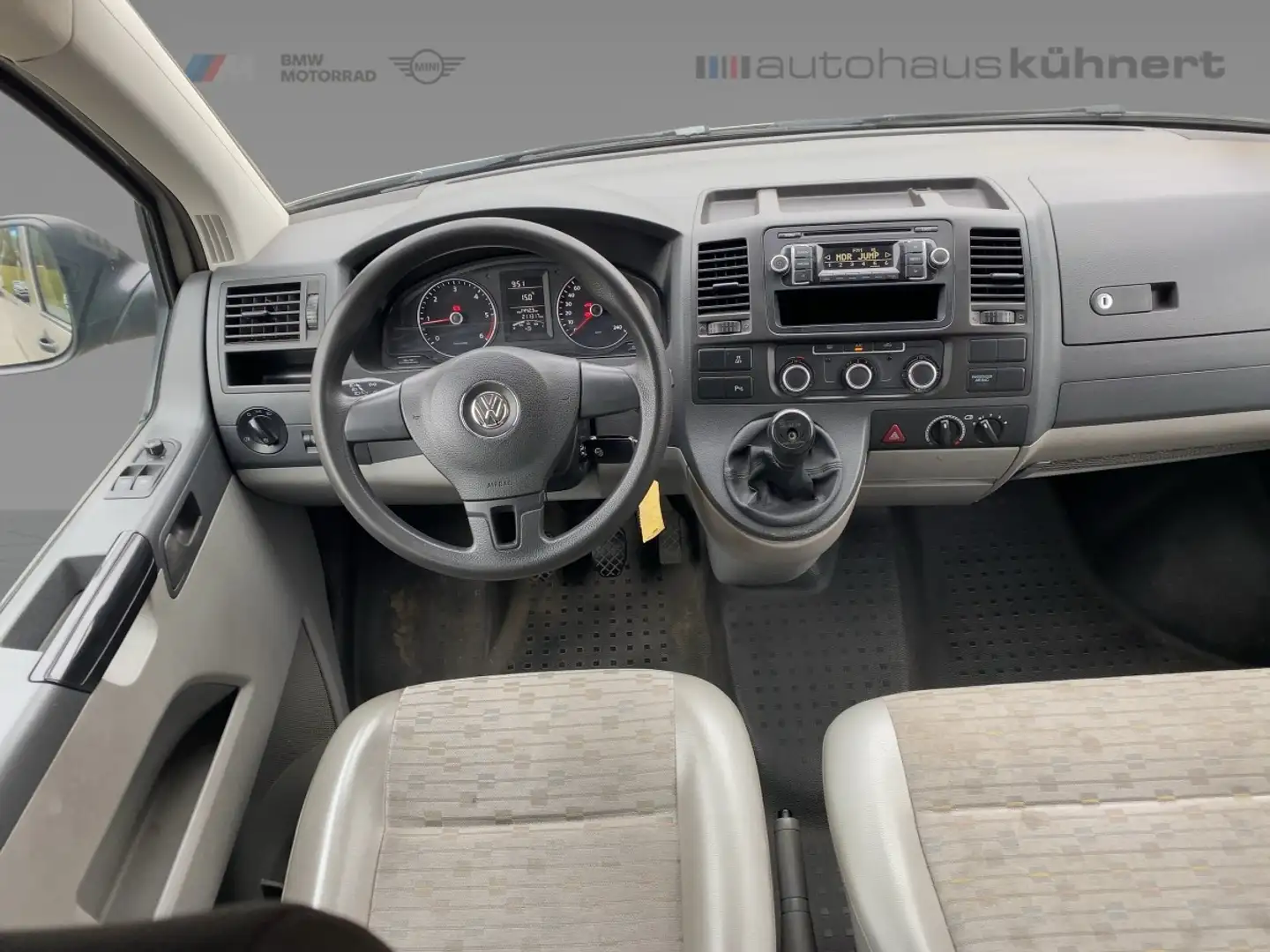 Vehicle image, number 10