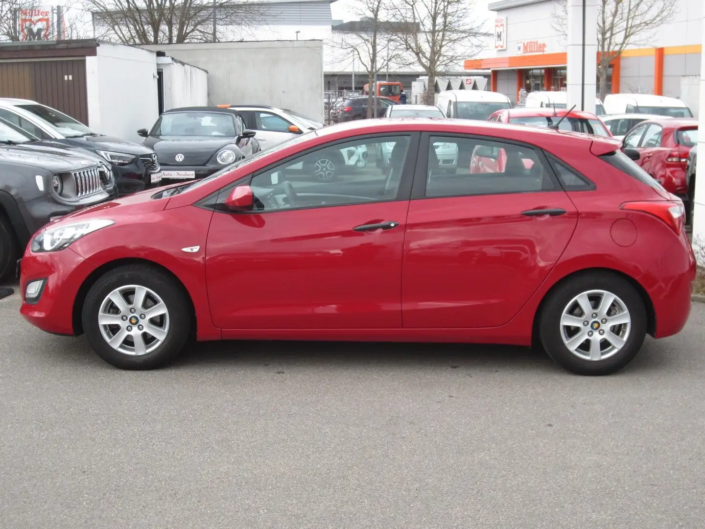 Vehicle image, number 13