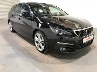Vehicle image thumbnail, number 4