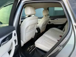 Vehicle image thumbnail, number 10
