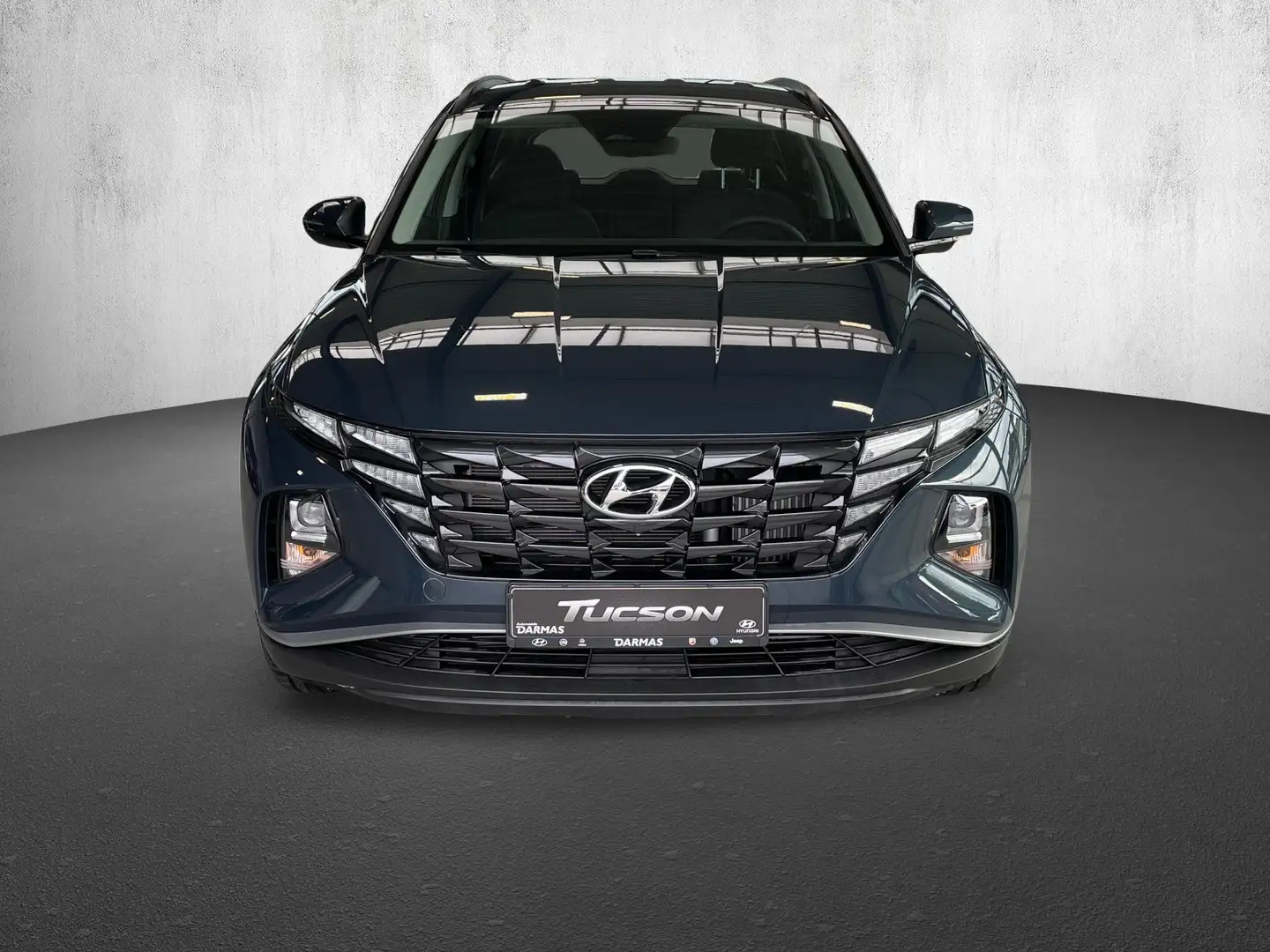 Vehicle image, number 3