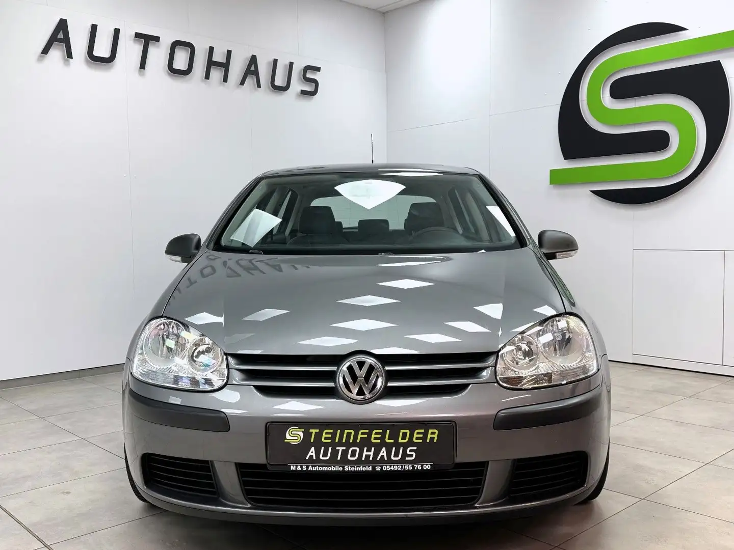 Vehicle image, number 2