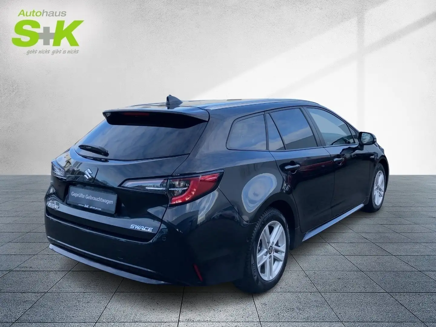 Vehicle image, number 4