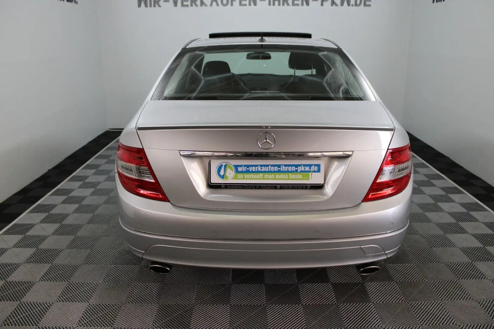 Vehicle image, number 20