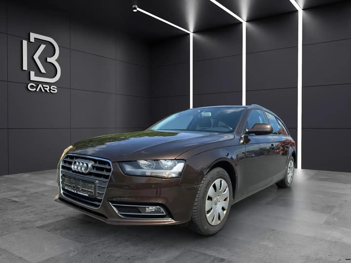 Vehicle image, number 2