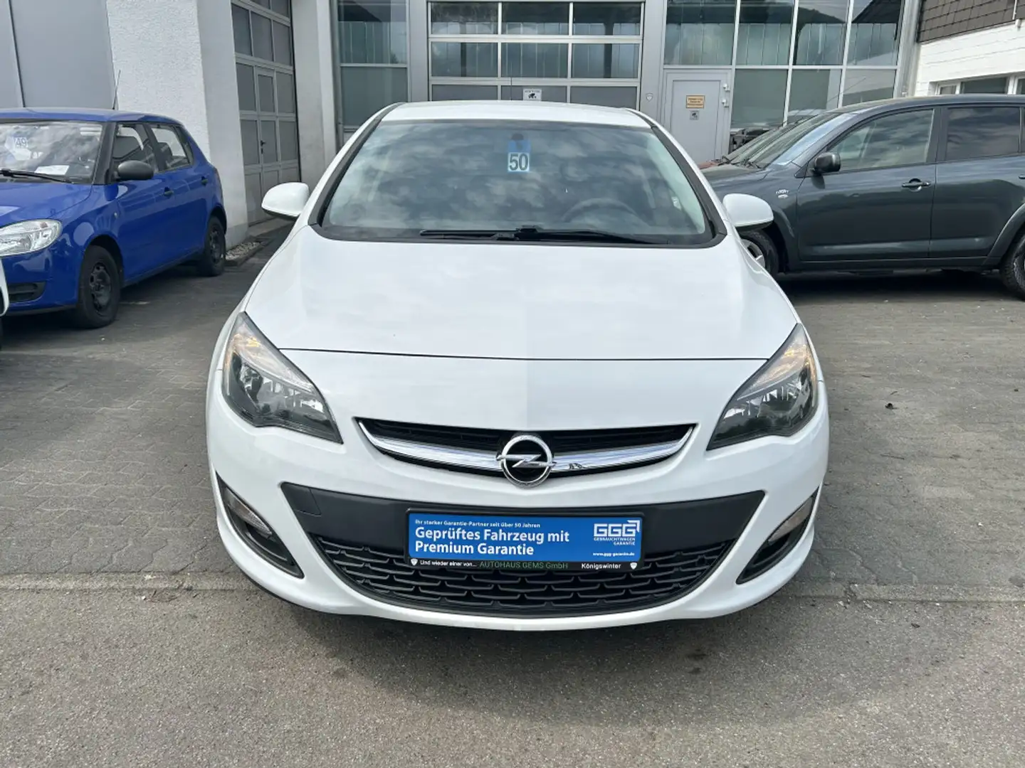 Vehicle image, number 2