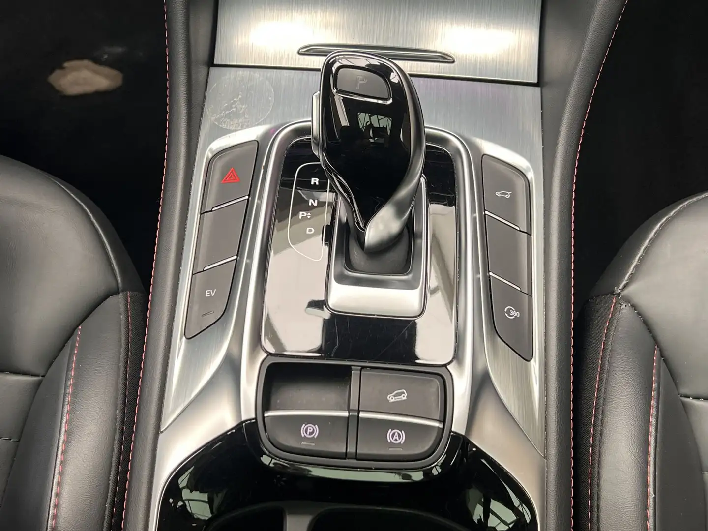 Vehicle image, number 18
