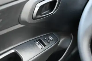 Vehicle image thumbnail, number 15