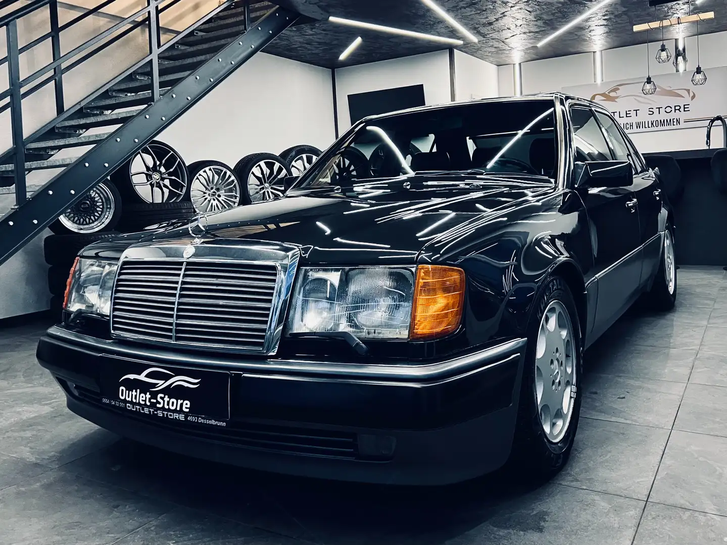Vehicle image, number 1