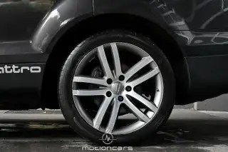 Vehicle image thumbnail, number 8