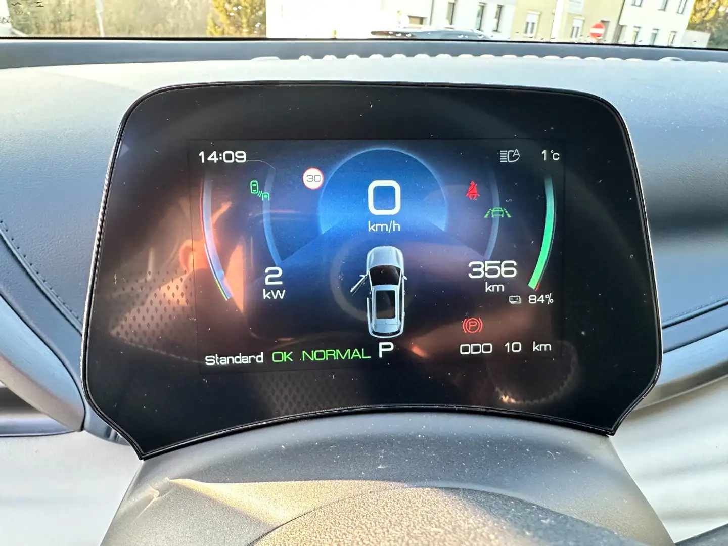 Vehicle image, number 11