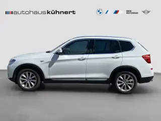 Vehicle image thumbnail, number 3