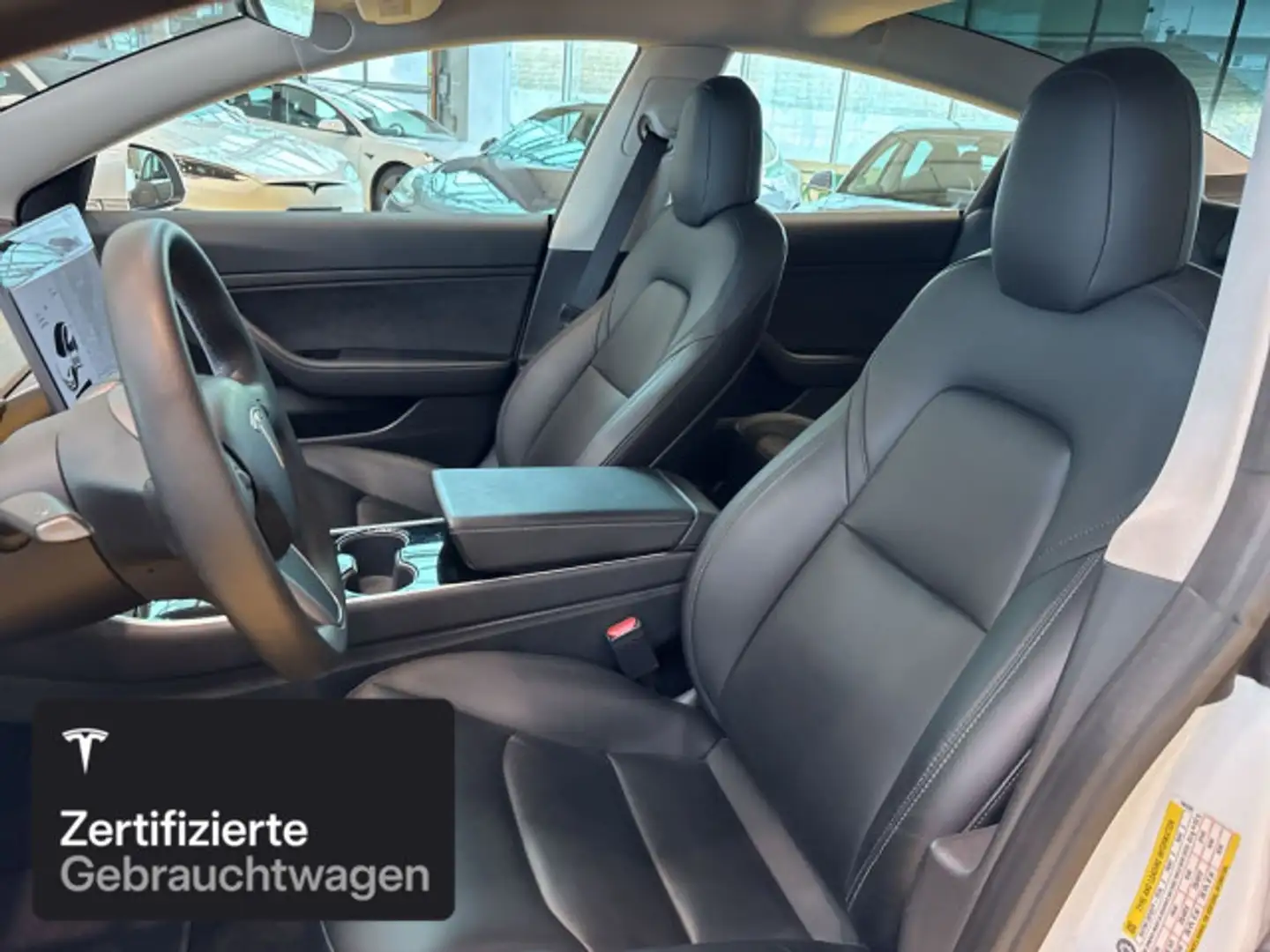 Vehicle image, number 9