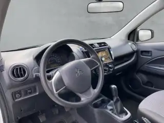 Vehicle image thumbnail, number 12