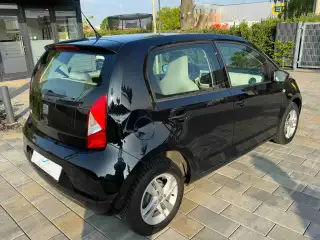 Vehicle image thumbnail, number 7