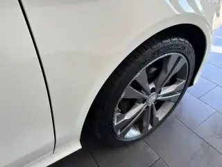 Vehicle image thumbnail, number 16