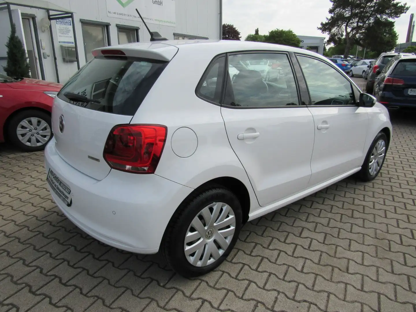 Vehicle image, number 5