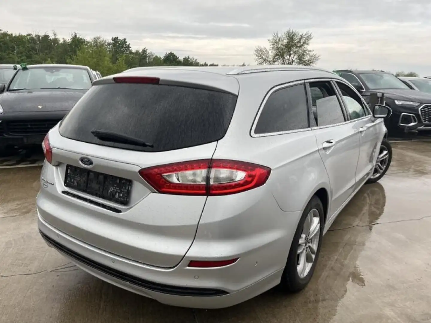 Vehicle image, number 2