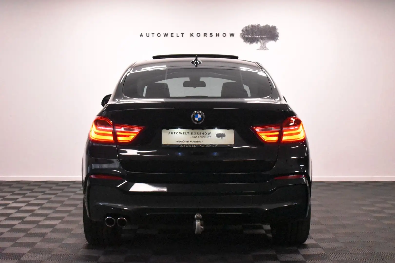 Vehicle image, number 6