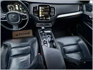 Vehicle image thumbnail, number 6