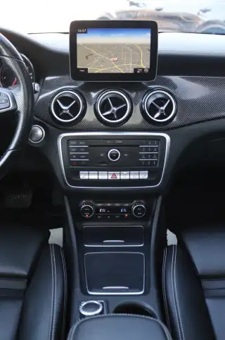 Vehicle image thumbnail, number 18