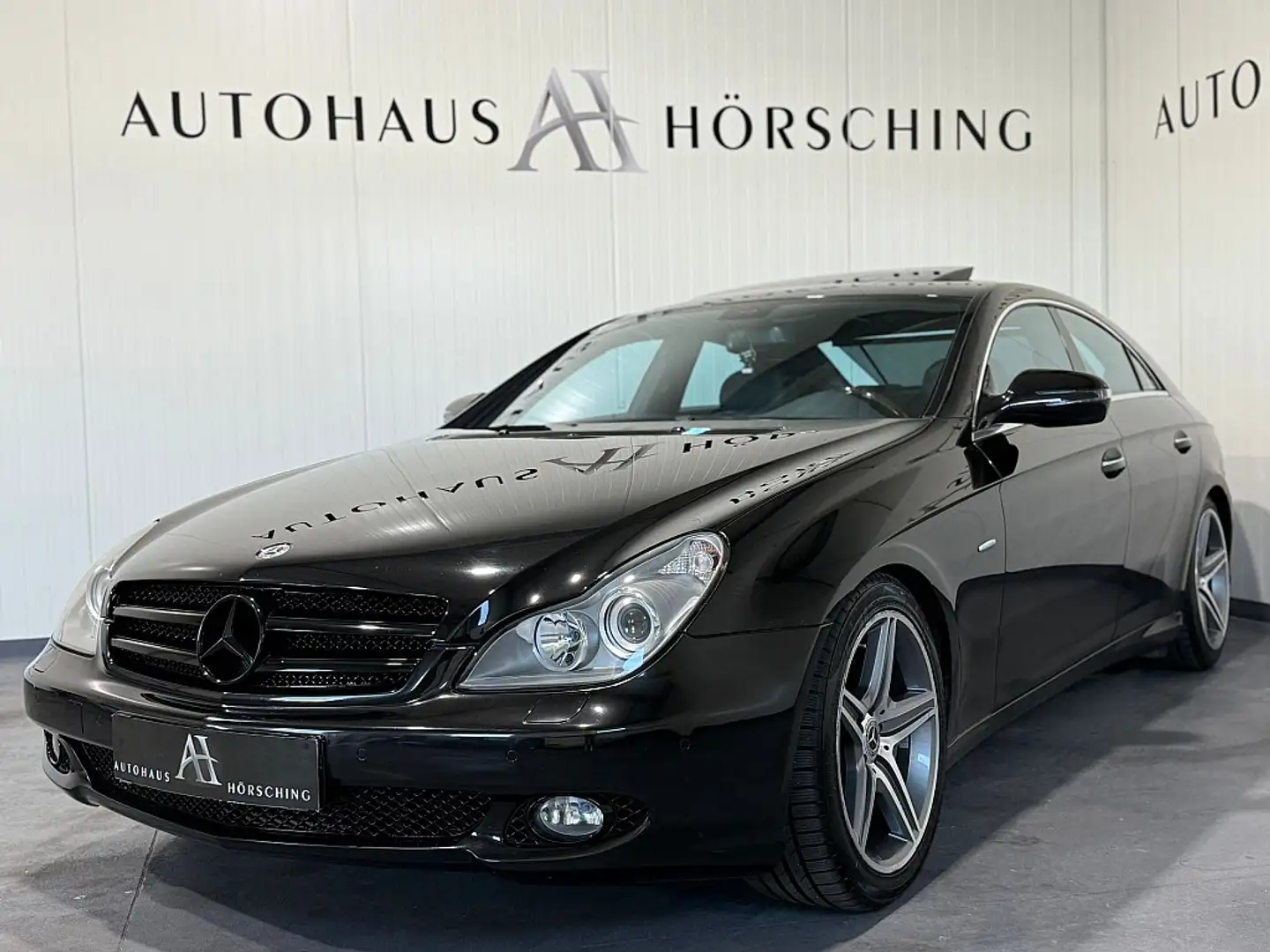 Vehicle image, number 3