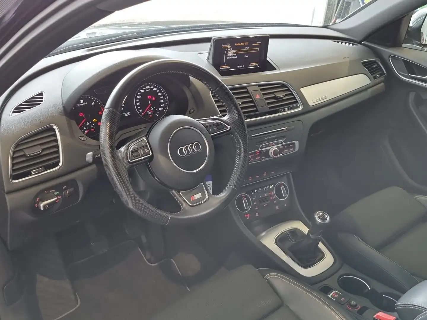 Vehicle image, number 7