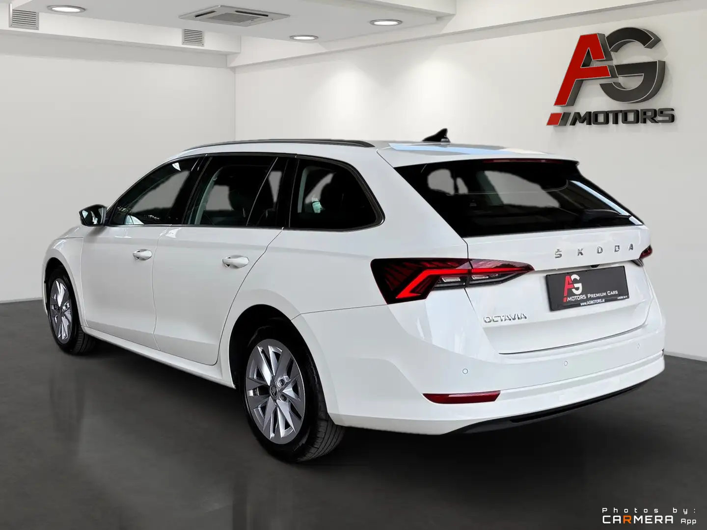 Vehicle image, number 7