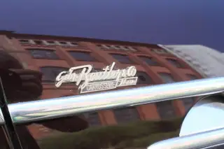 Vehicle image thumbnail, number 4