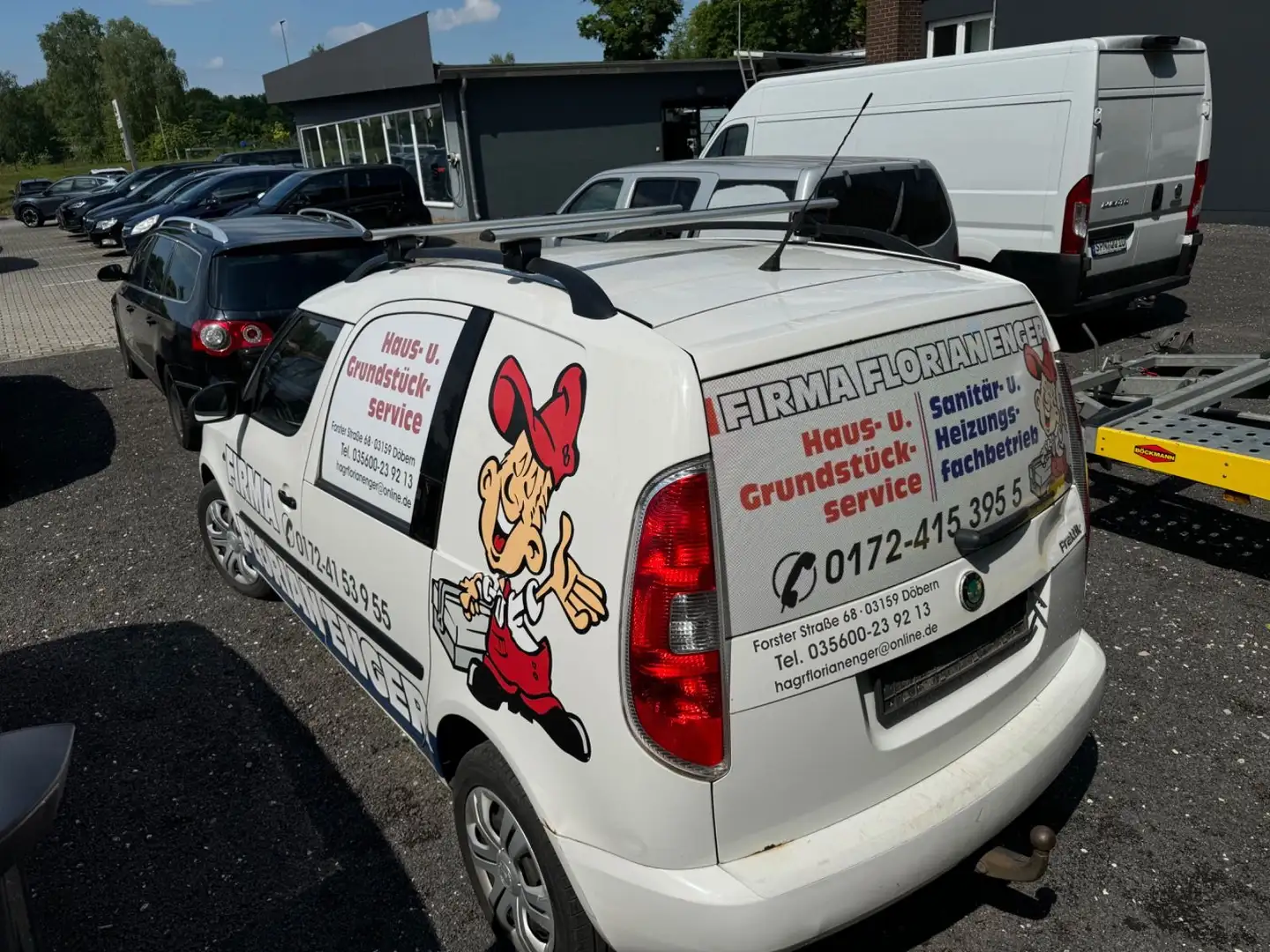 Vehicle image, number 9