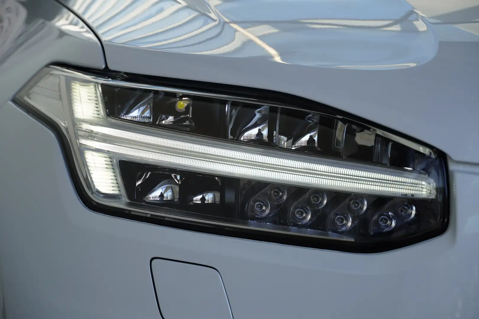 Vehicle image, number 5
