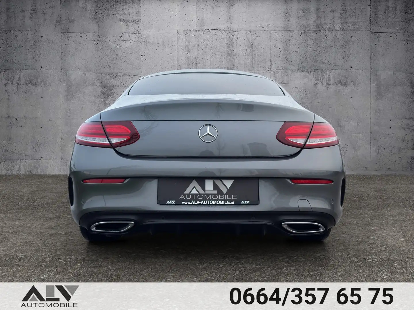 Vehicle image, number 6