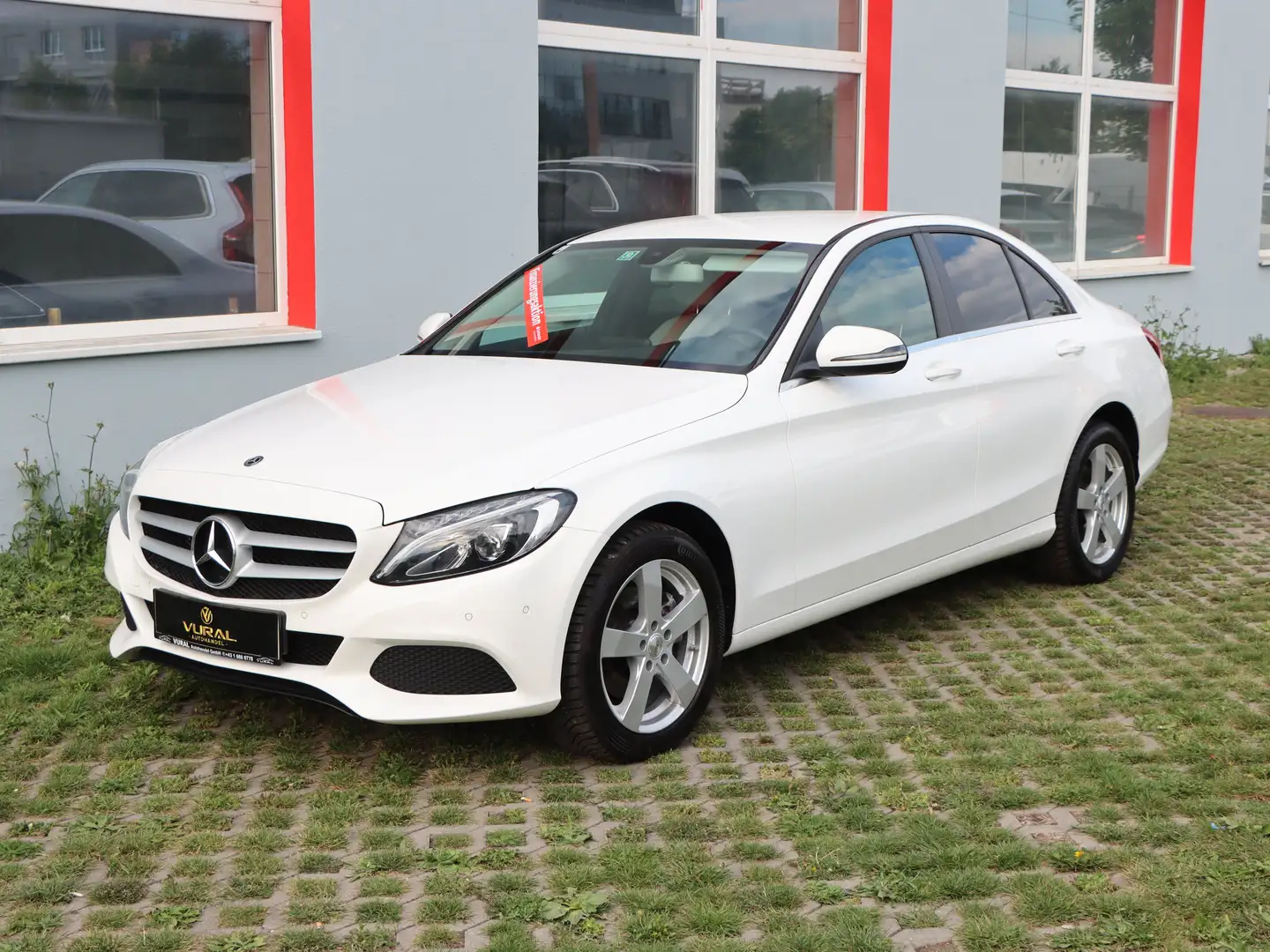 Vehicle image, number 2
