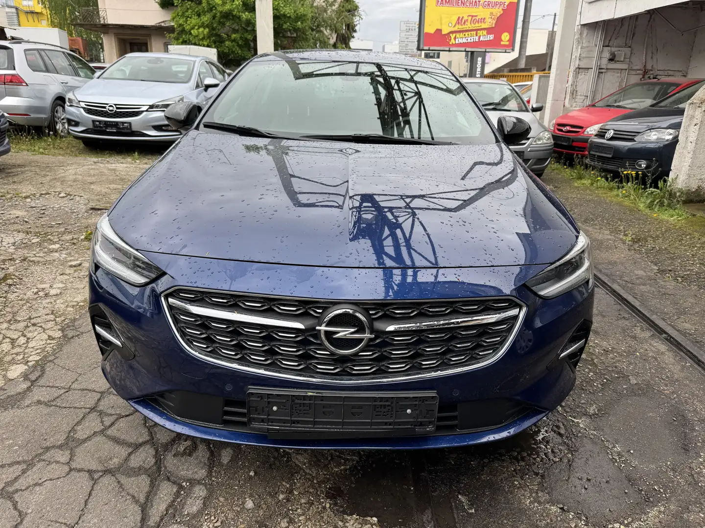 Vehicle image, number 2
