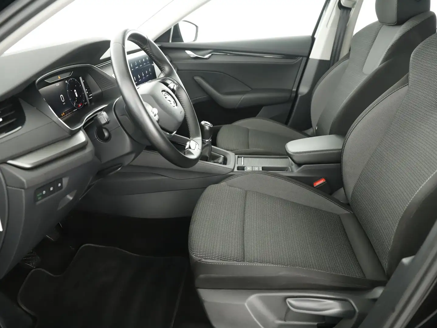Vehicle image, number 3