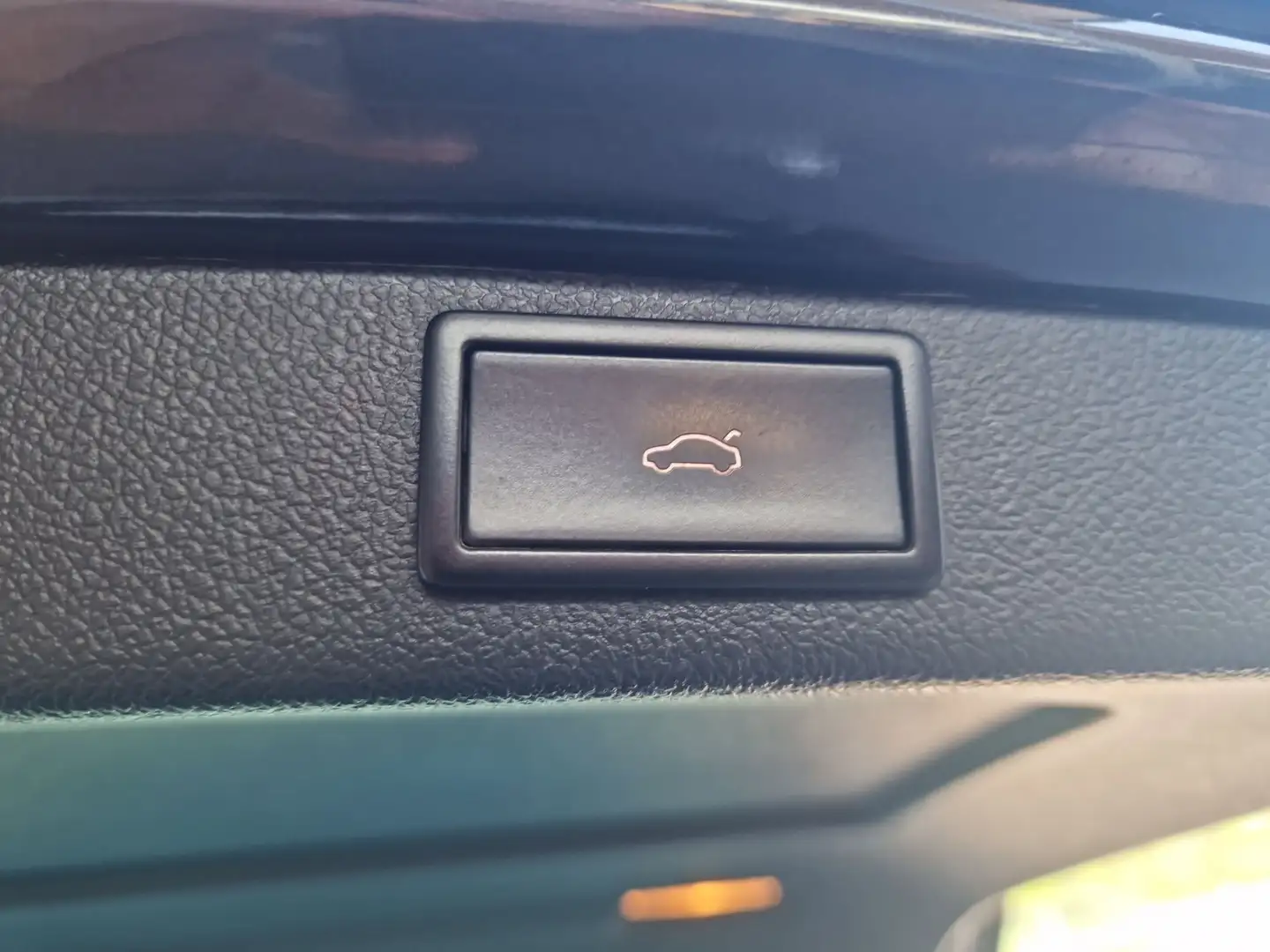 Vehicle image, number 17