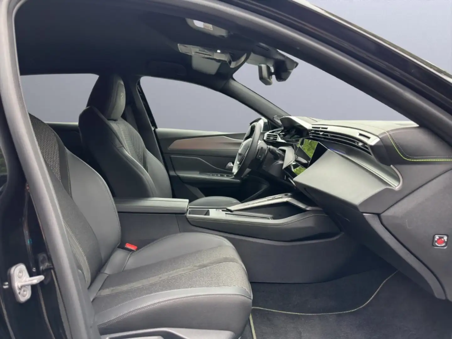 Vehicle image, number 8