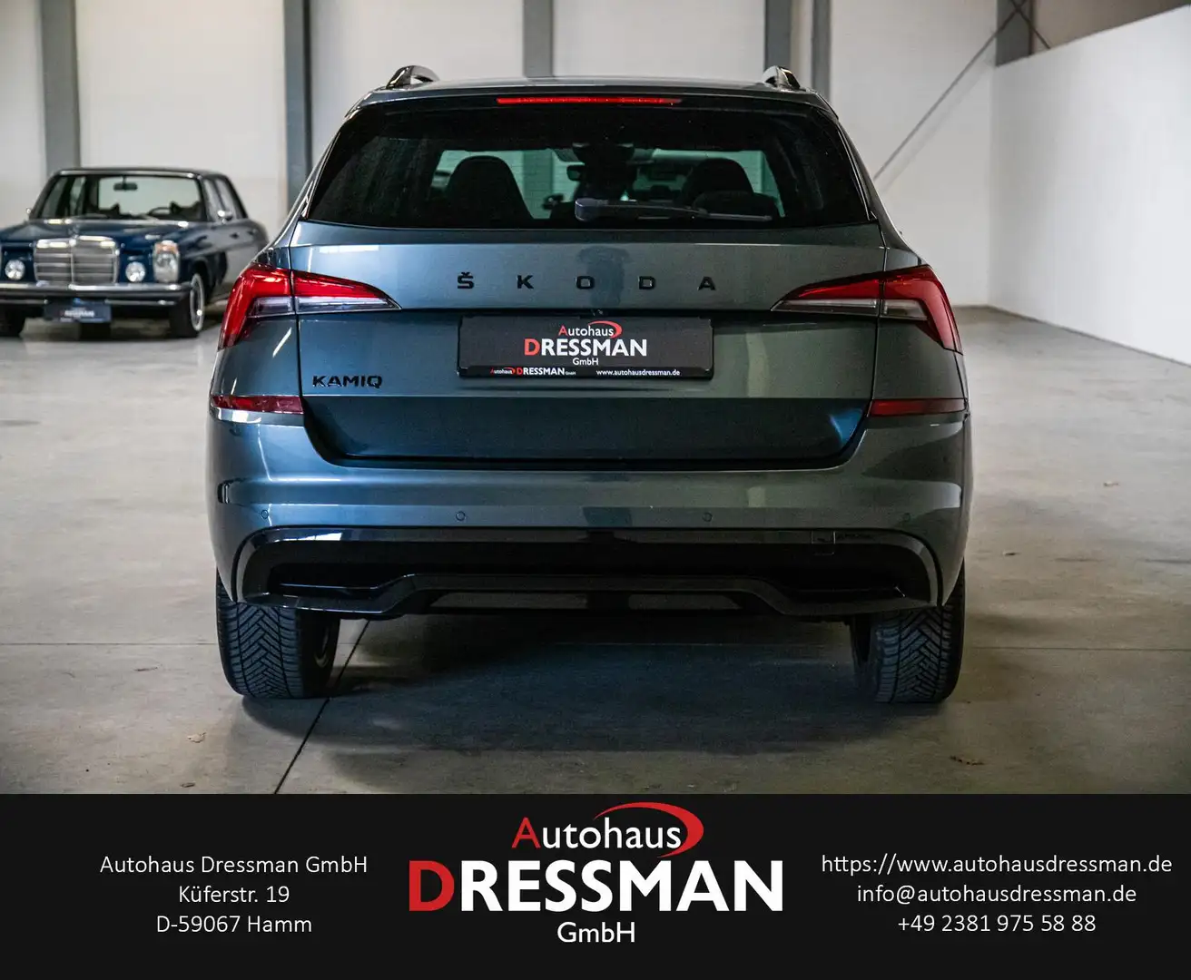 Vehicle image, number 3