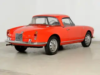 Vehicle image thumbnail, number 6